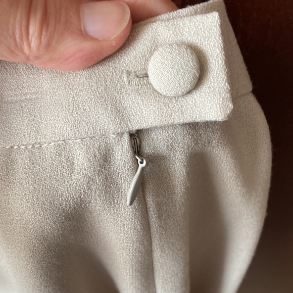 Vintage 90s Number One Mr. Leonard Wool Beige Skirt Size 6-8 - Picture 4 of 5